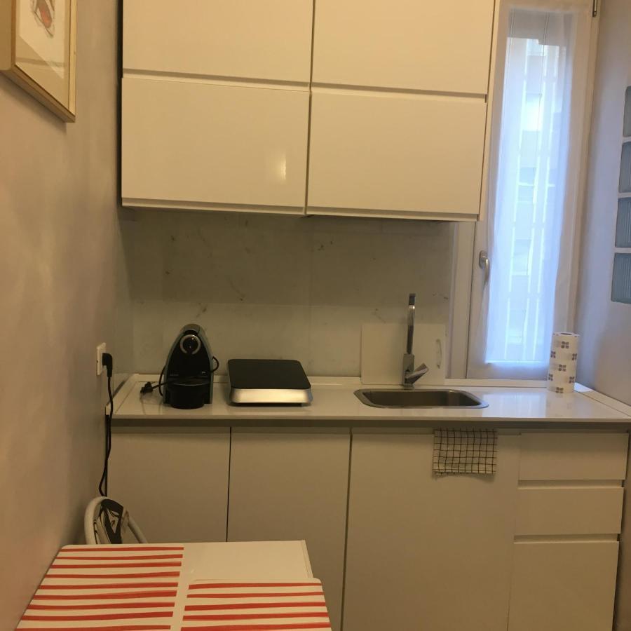 Studio Monte Ceneri Apartment Milan Bagian luar foto